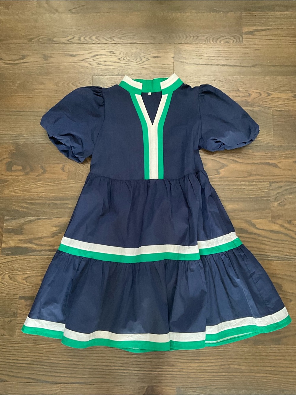 Navy Puff-Sleeve Casual Dress with Green & White Trim